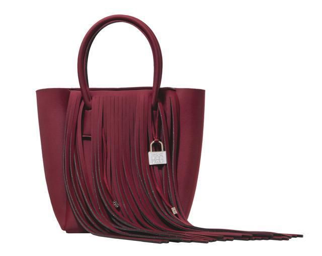 Product, Bag, Red, Style, Luggage and bags, Carmine, Maroon, Shoulder bag, Strap, Coquelicot, 