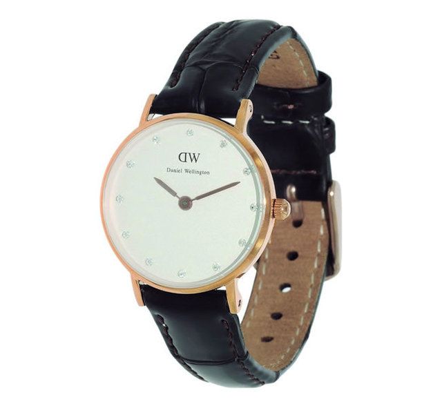 Product, Brown, Analog watch, Watch, Glass, Watch accessory, Fashion accessory, Amber, Font, Orange, 