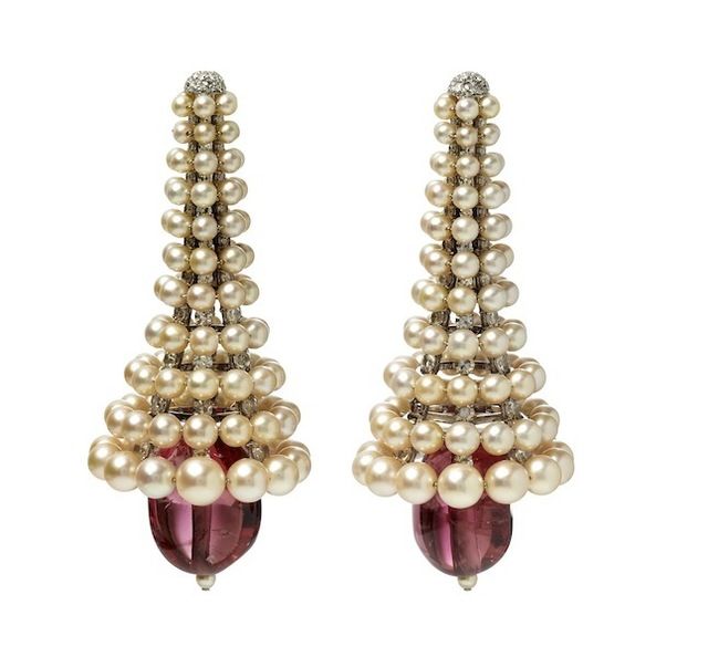 Brown, Fashion accessory, Magenta, Jewellery, Pearl, Body jewelry, Natural material, Violet, Fashion, Purple, 