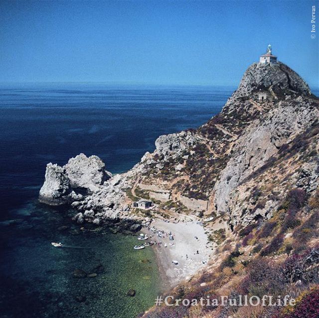 Coastal and oceanic landforms, Coast, Rock, Promontory, Bedrock, Outcrop, Headland, Geology, Azure, Formation, 