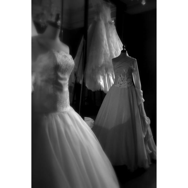 Dress, White, Style, Gown, Black, Wedding dress, One-piece garment, Grey, Day dress, Bridal clothing, 