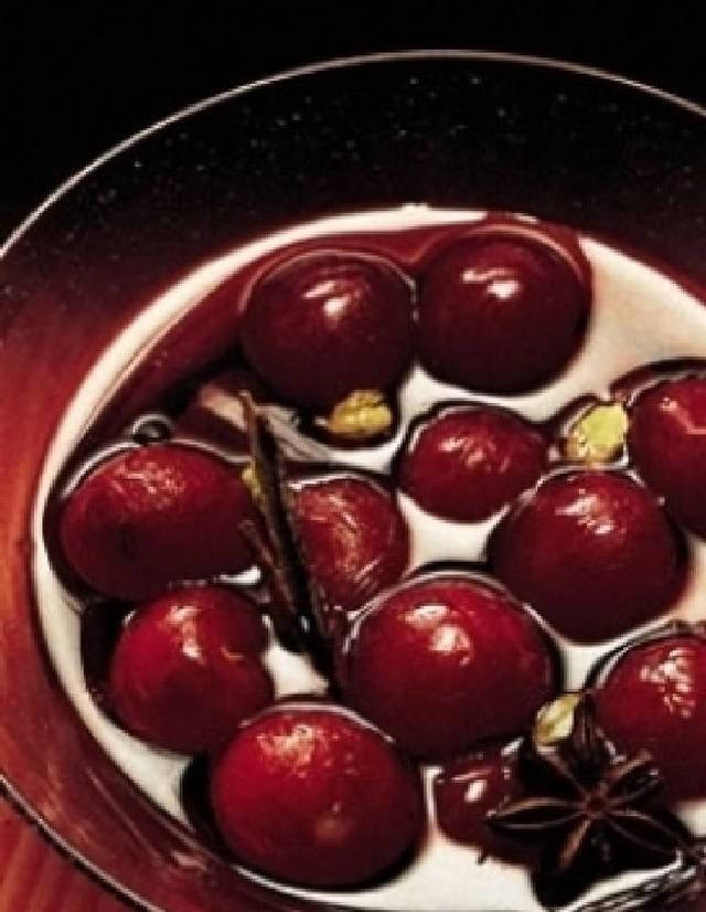 Food, Ingredient, Fruit, Produce, Cherry, Natural foods, Still life photography, Dishware, Sweetness, Dessert, 