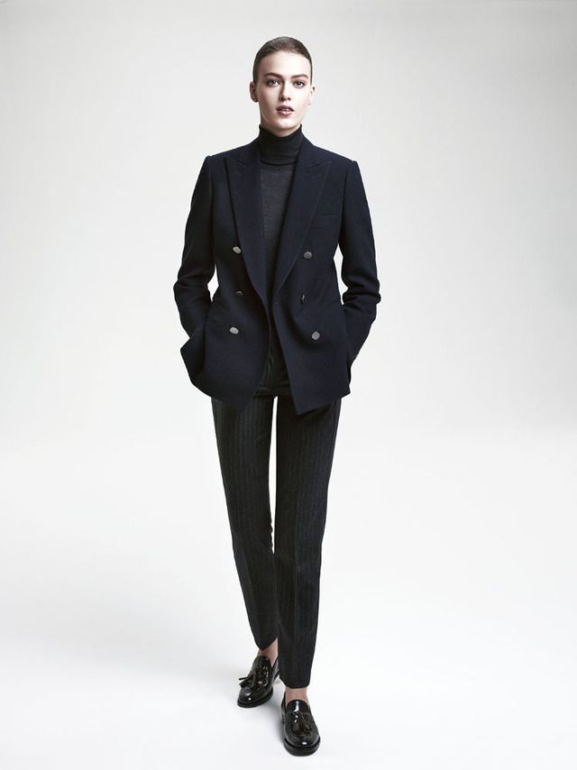 Clothing, Collar, Sleeve, Shoulder, Standing, Joint, Outerwear, Coat, Style, Formal wear, 