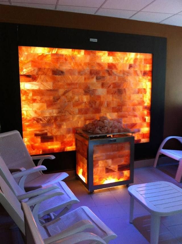 Lighting, Property, Room, Heat, Hearth, Interior design, Wall, Amber, Orange, Gas, 