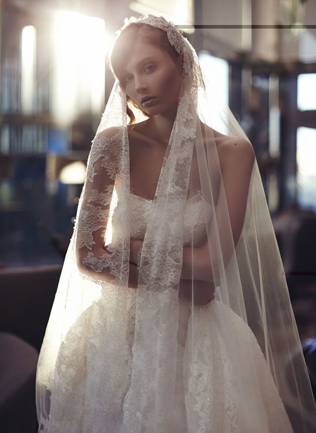 Bridal veil, Veil, Bridal clothing, Textile, Dress, Wedding dress, Bride, Bridal accessory, Gown, Embellishment, 
