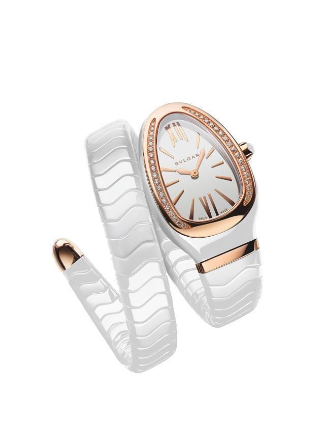 Product, Analog watch, Watch, White, Fashion accessory, Wrist, Watch accessory, Beige, Metal, Clock, 