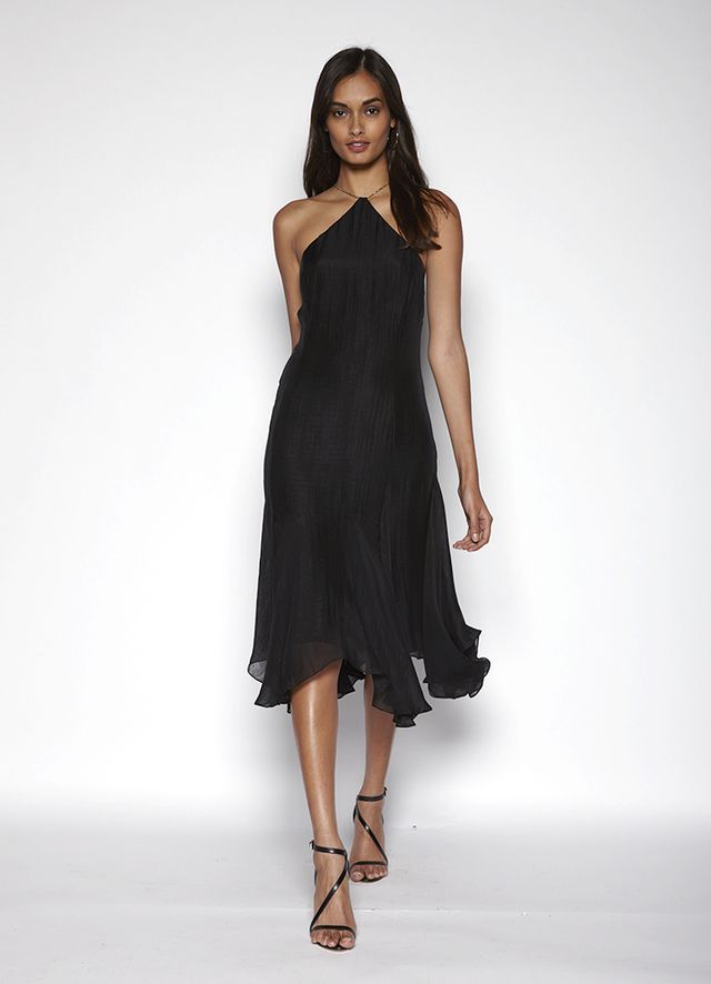 Dress, Sleeve, Shoulder, Human leg, Joint, One-piece garment, Standing, Waist, Formal wear, Cocktail dress, 