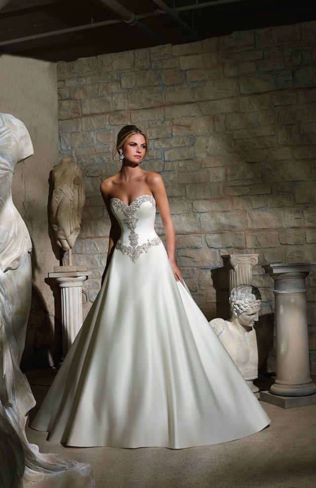 Clothing, Dress, Shoulder, Textile, Bridal clothing, Formal wear, Gown, Bridal party dress, Fashion, Wedding dress, 