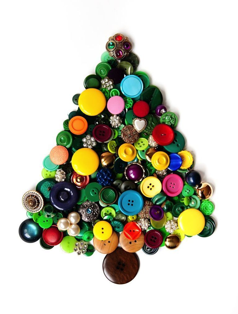 Christmas ornament, Christmas decoration, Colorfulness, Holiday ornament, Christmas tree, Ornament, Circle, Christmas, Natural material, Creative arts, 