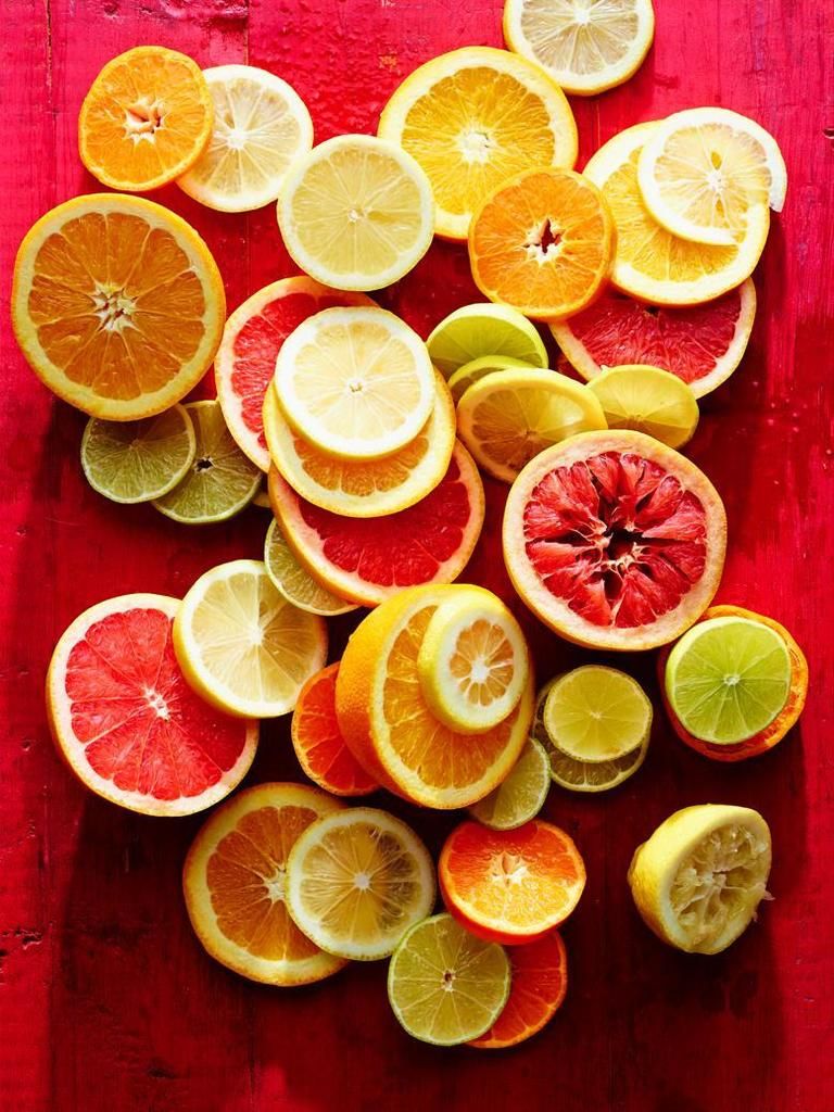 Yellow, Fruit, Orange, Citrus, Natural foods, Red, Produce, Tangerine, Citric acid, Sharing, 