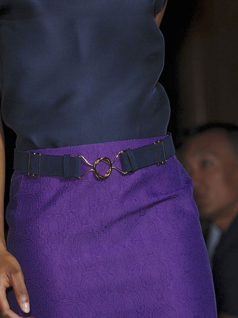 Purple, Textile, Violet, Joint, Magenta, Lavender, Waist, Pocket, Trunk, Nail, 