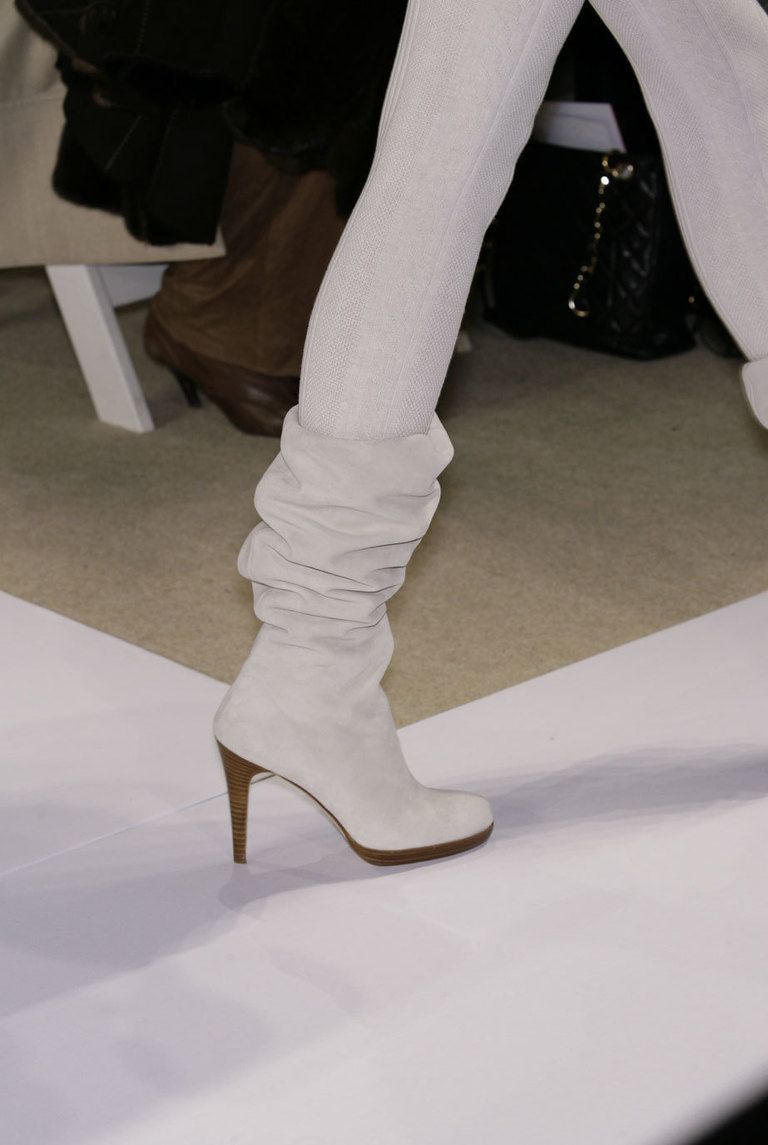 Textile, Joint, White, High heels, Style, Fashion, Tan, Beige, Foot, Material property, 