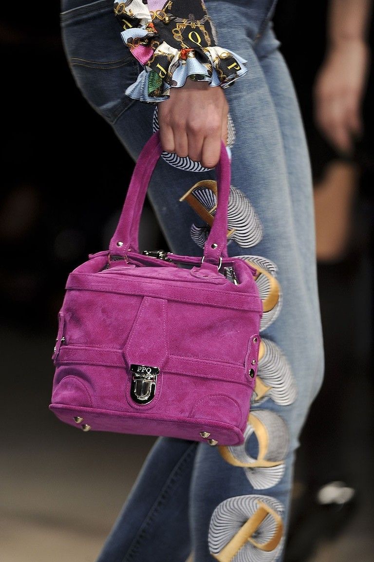 Bag, Textile, Purple, Fashion accessory, Style, Magenta, Luggage and bags, Shoulder bag, Violet, Fashion, 