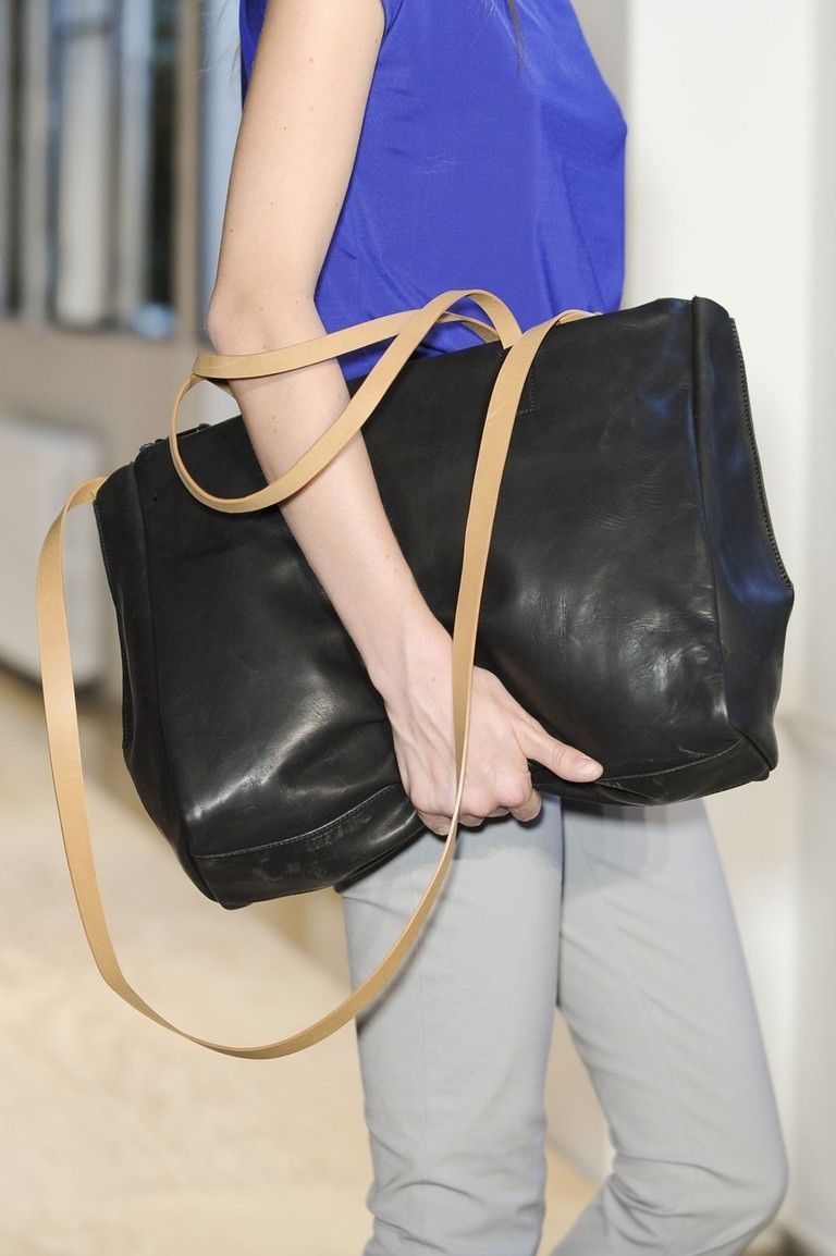 Blue, Bag, Shoulder, Textile, Joint, Style, Luggage and bags, Shoulder bag, Fashion, Leather, 