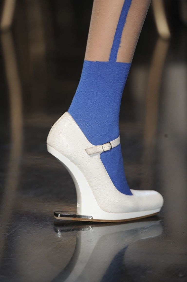 Blue, Human leg, Joint, High heels, Electric blue, Cobalt blue, Close-up, Ankle, Fashion design, Foot, 