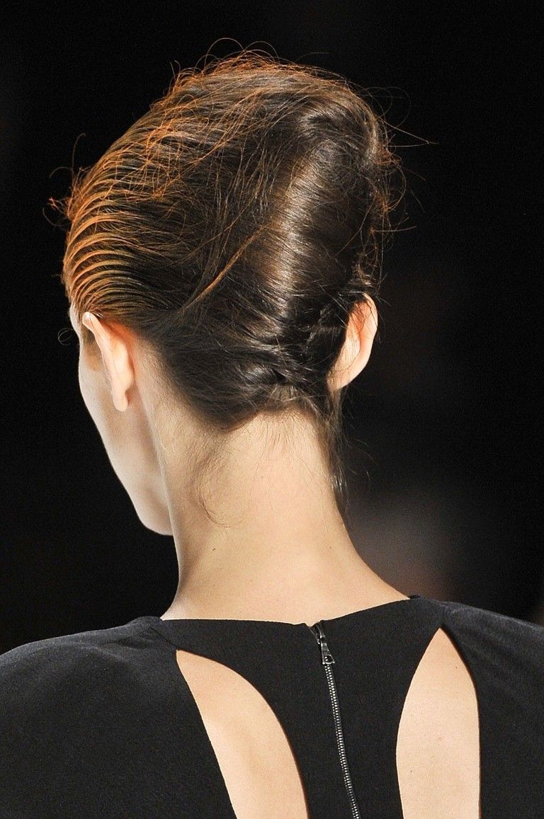 Hair, Ear, Hairstyle, Shoulder, Earrings, Style, Neck, Back, Bun, Brown hair, 