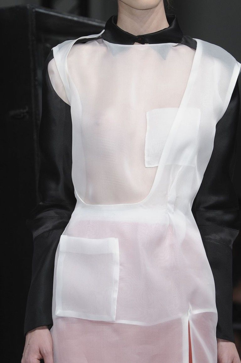 Sleeve, Collar, Textile, White, Style, Dress, Fashion, Mannequin, Fashion design, One-piece garment, 