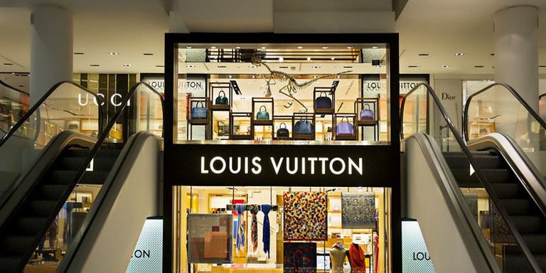 Louis Vuitton Milano Rinascente Store in Milano Italy  LOUIS VUITTON