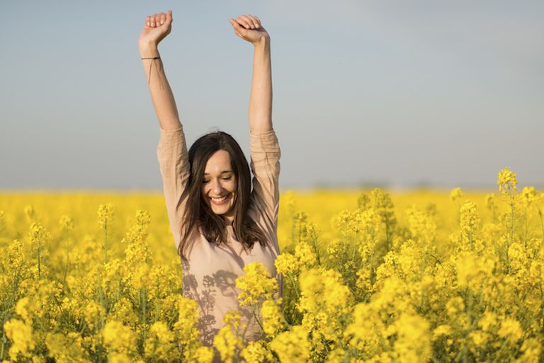 Yellow, Flower, Photograph, Happy, Rejoicing, People in nature, Summer, Field, Facial expression, Agriculture, 