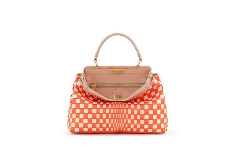 Product, Brown, Bag, Pattern, Style, Orange, Shoulder bag, Peach, Beige, Luggage and bags, 
