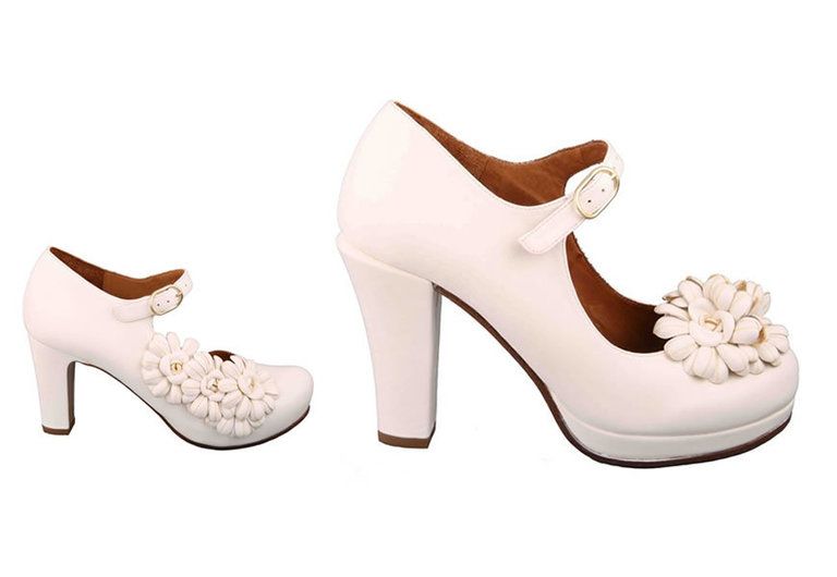 Footwear, Product, White, Tan, Fashion, Beige, Ivory, High heels, Basic pump, Dancing shoe, 