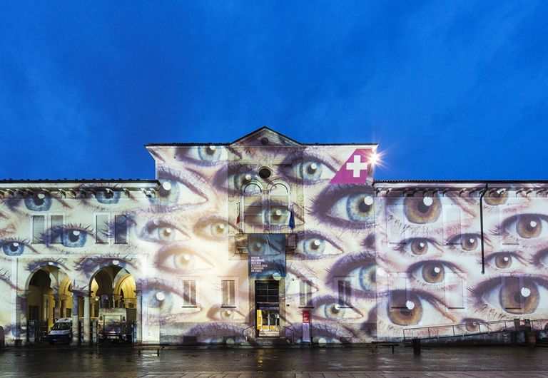 Blue, Facade, Majorelle blue, Reflection, Symmetry, Graffiti, Mural, 