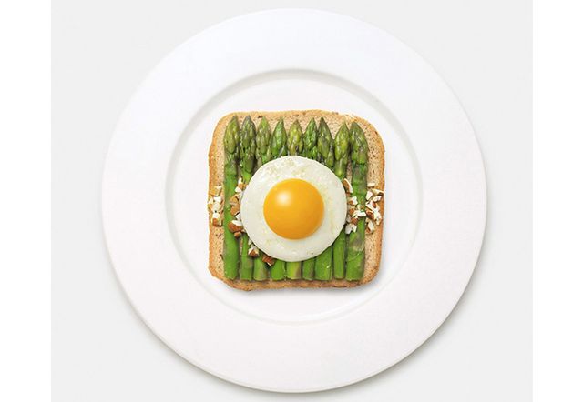 Food, Ingredient, Cuisine, Dish, Recipe, Produce, Breakfast, Egg yolk, Dishware, Plate, 