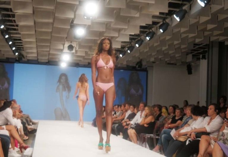 Leg, Fashion show, Human body, Runway, Human leg, Fashion model, Thigh, Beauty, Fashion, Model, 