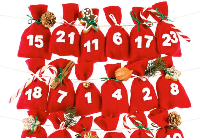 Red, Font, Costume accessory, Carmine, Headgear, Christmas, Jersey, Costume hat, Holiday, Sports jersey, 