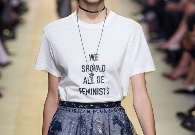 La t-shirt femminista di Dior by Maria Grazia Chiuri