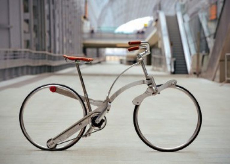 Bicycle tire, Bicycle frame, Bicycle wheel rim, Bicycle handlebar, Bicycle fork, Bicycle part, Bicycle accessory, Bicycle wheel, Bicycle, Bicycle stem, 