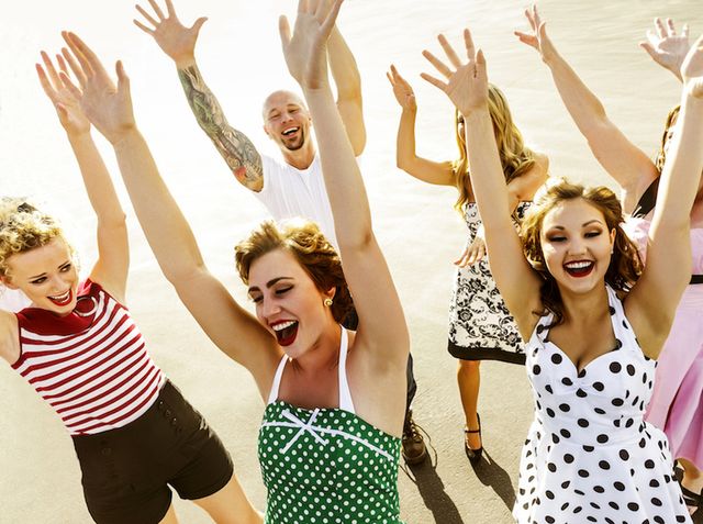 Arm, Smile, Fun, Mouth, Social group, Happy, People in nature, Summer, Facial expression, Pattern, 