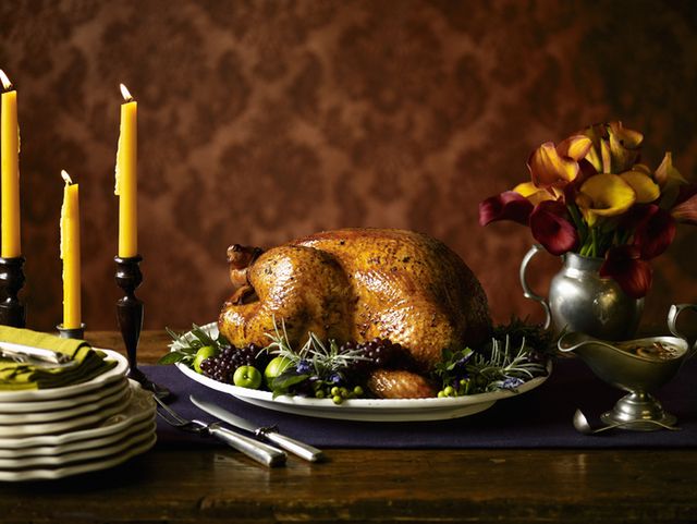 Dish, Food, Cuisine, Roast goose, Still life photography, Turkey meat, Still life, Thanksgiving dinner, Hendl, Drunken chicken, 