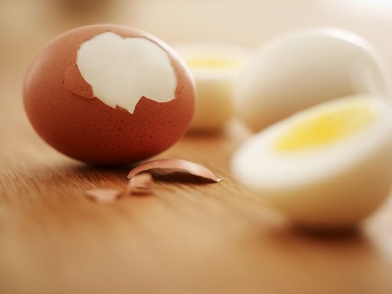 Ingredient, Egg yolk, Food, Egg white, Egg, Boiled egg, Egg, Breakfast, Still life photography, Salted duck egg, 