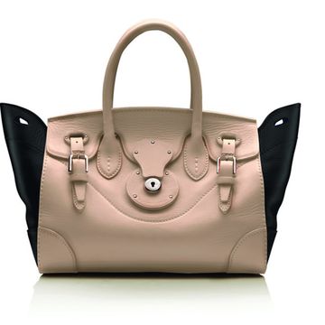 Product, Brown, Bag, White, Style, Fashion accessory, Luggage and bags, Shoulder bag, Leather, Handbag, 