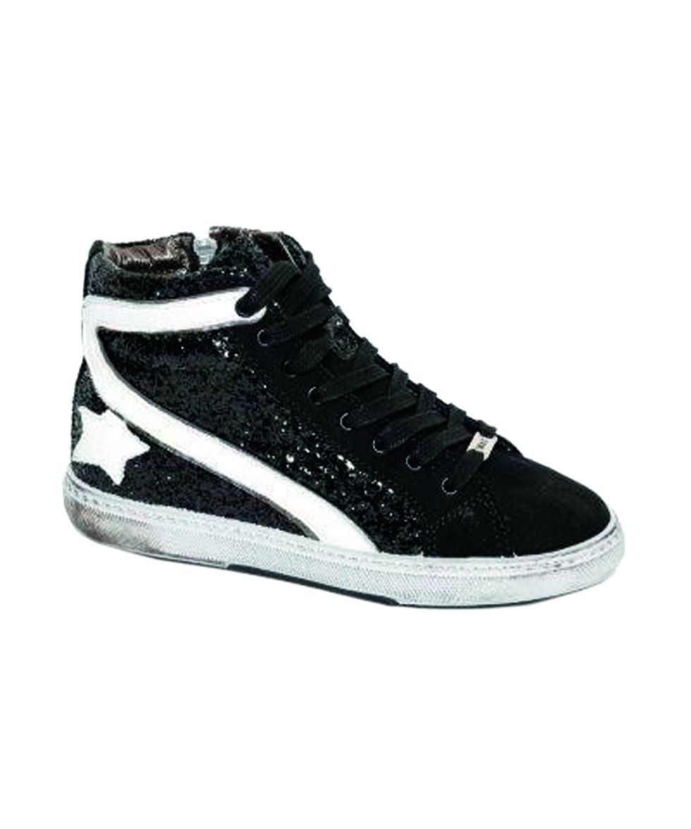 Footwear, Product, Shoe, White, Style, Sneakers, Carmine, Athletic shoe, Black, Grey, 