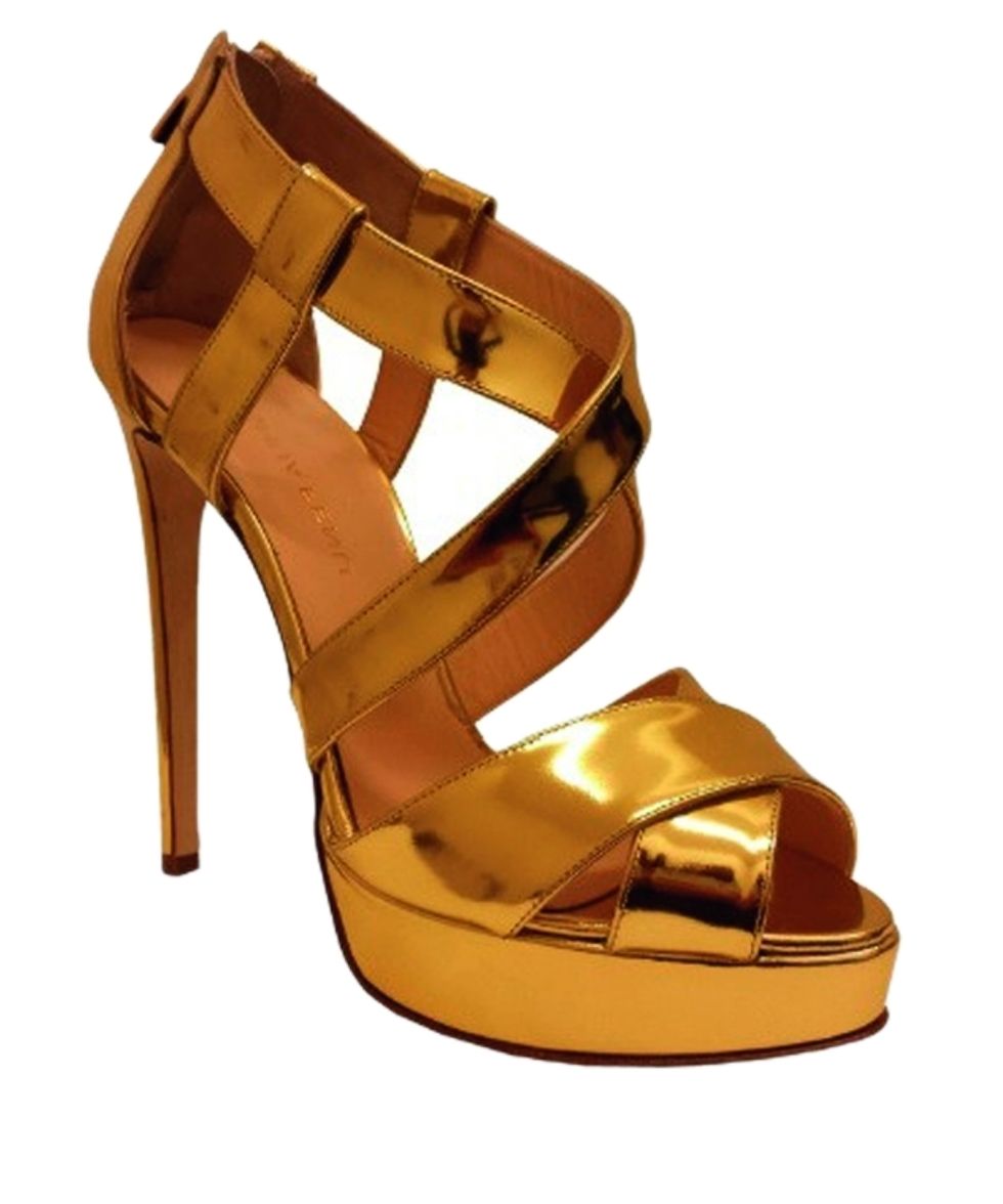Footwear, Brown, Yellow, Sandal, High heels, Tan, Fashion, Beige, Material property, Fawn, 