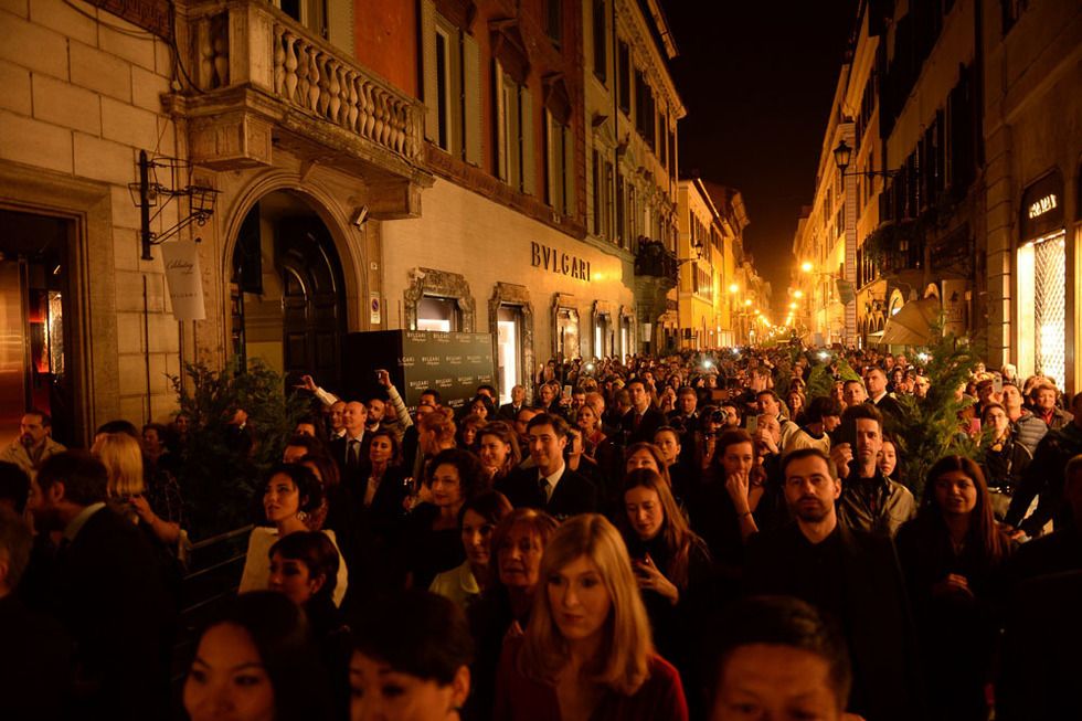 Head, Nose, Crowd, People, Night, Mammal, Street, Audience, Town square, Midnight, 