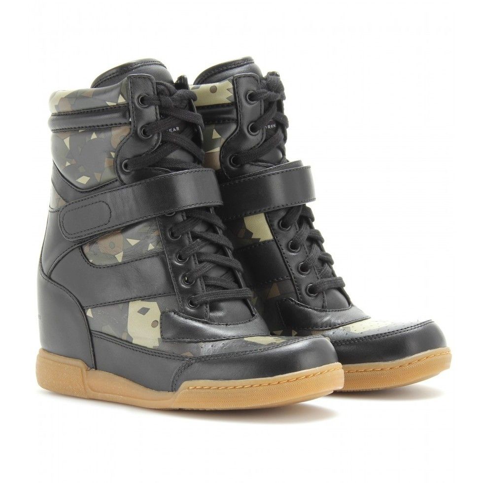 Footwear, Product, Brown, Tan, Boot, Black, Grey, Beige, Hiking boot, Steel-toe boot, 