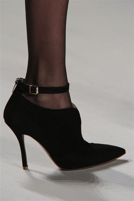 Brown, High heels, Shoe, Joint, Human leg, Sandal, Tan, Fashion, Foot, Black, 