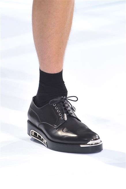 Footwear, Shoe, White, Style, Black, Grey, Athletic shoe, Walking shoe, Silver, Brand, 