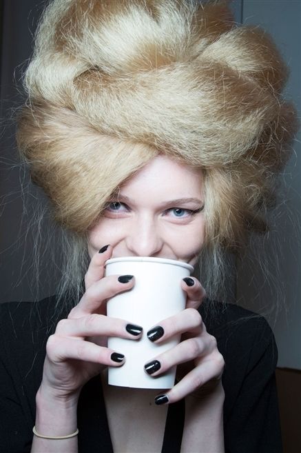 Hairstyle, Style, Eyelash, Blond, Fashion, Nail, Brown hair, Cup, Portrait photography, Long hair, 