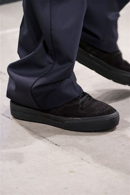 Footwear, Shoe, Style, Fashion, Black, Grey, Street fashion, Leather, Walking shoe, Synthetic rubber, 