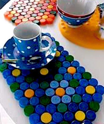 Blue, Serveware, Dishware, Yellow, Pattern, Drinkware, Porcelain, Cup, Colorfulness, Ceramic, 