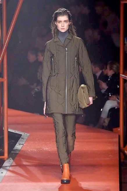 Brown, Jacket, Textile, Outerwear, Fashion show, Coat, Winter, Style, Runway, Knee, 