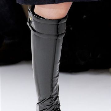 White, Style, Fashion, Carmine, Black, Leather, Material property, Fashion design, Knee-high boot, Boot, 