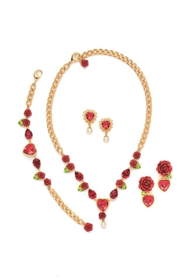 Red, Jewellery, Amber, Magenta, Body jewelry, Maroon, Beige, Creative arts, Natural material, Craft, 