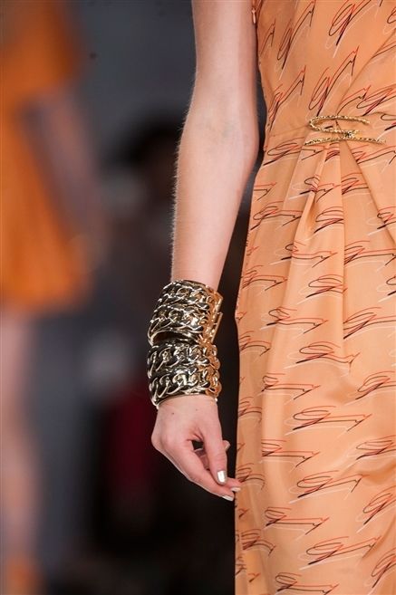 Finger, Wrist, Pattern, Joint, Peach, Orange, Nail, Fashion accessory, Fashion, Mehndi, 