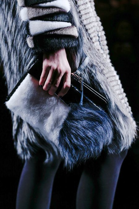Textile, Natural material, Street fashion, Fur, Animal product, Leather, Fur clothing, Fashion model, 