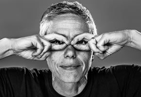 Finger, Forehead, Happy, Mammal, Wrist, Gesture, Temple, Wrinkle, Black-and-white, Monochrome photography, 